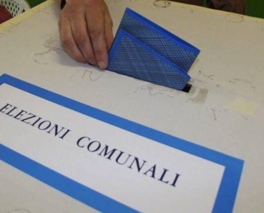 Elezioni comunali, l’affluenza alle ore 12