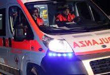 Incidente mortale tra tir e moto. Perde la vita un ragazzo, grave una ragazza