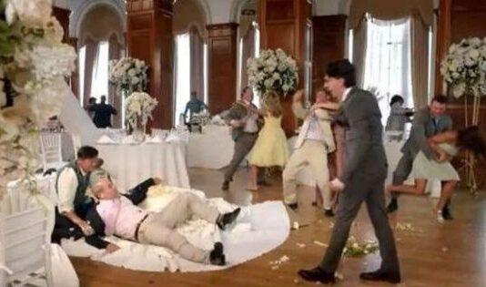 Mega rissa al matrimonio. Sposo sorpreso appartato con testimone