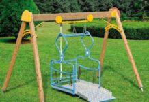 Gioia Tauro, sul lungomare finalmente altalena per diversamente abili