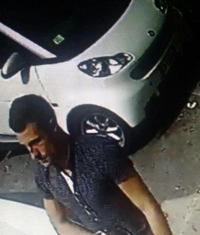 Rapina in bar, identificato e arrestato grazie a telecamere