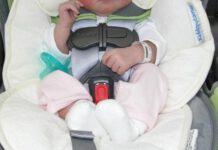 Calabria, genitori lasciano neonato in auto per fare spesa