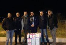 La Fidelitas soddisfa la richiesta di aiuto di una famiglia donandole i pannolini per i figli