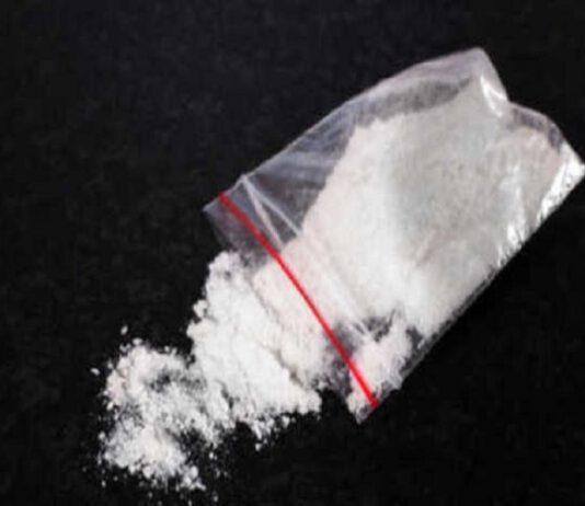 Calabria, scoperta centrale confezionamento cocaina