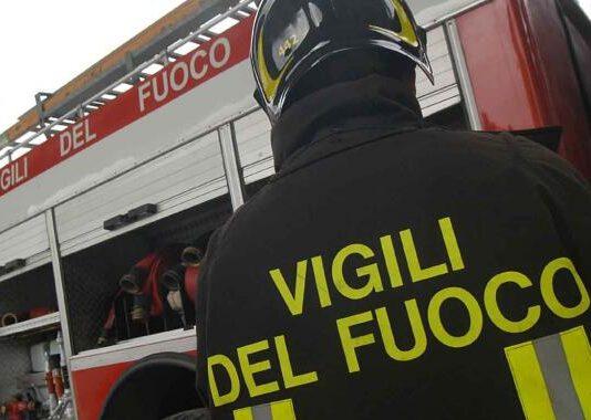 Incendio in abitazione nel vibonese, salva famiglia