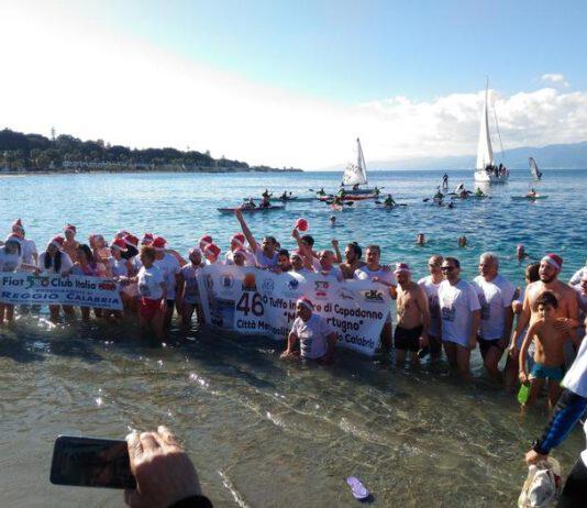 Calabria, tuffo a mare per Capodanno