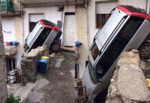 Incredibile incidente a Rosarno, auto finisce su scalinata