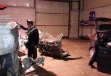 Smantellavano illecitamente automezzi per rivenderne i pezzi di ricambio e metallo. Due persone denunciate.