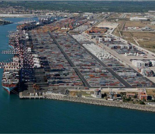 Azione Identitaria su Porto Gioia Tauro