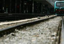 Tragedia a Messina, 14 enne travolta da treno