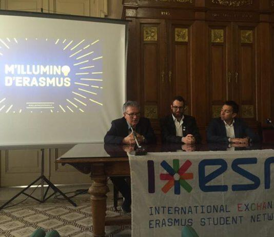 “M’illumino d’Erasmus“ – per la festa dell’Europa la Calabria di Blu