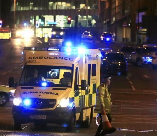 Manchester, attacco kamikaze al concerto di Ariana Grande-22 morti e 59 feriti