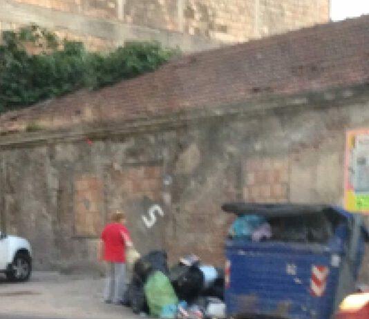 Rosarno- segnalazione inciviltà- immondizia