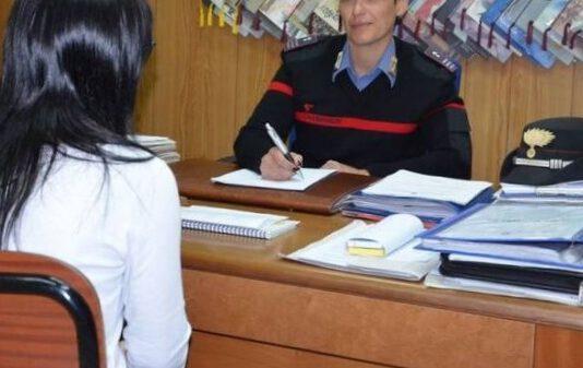 Carabinieri- prima denuncia di violenza a “Una stanza per se”