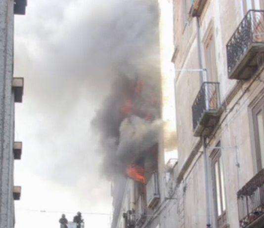 Incendio casa a Cosenza- sopralluogo Procura
