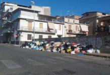 I rifiuti pronti ad invadere la città: Gioia Tauro nel caos