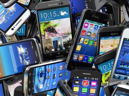 Addebiti per Smartphone mai acquistati- 7 persone denunciate per truffa