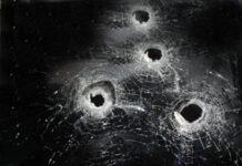 Colpi di pistola contro salone estetista- evidente atto intimidatorio