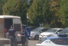 Si tocca parti intime davanti bimbi- denunciato 33enne