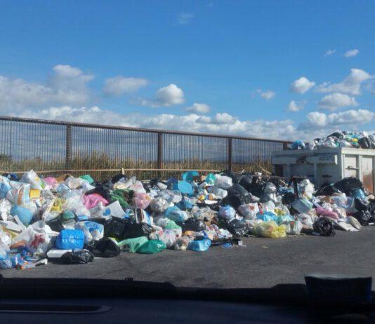 Emergenza rifiuti a Gioia Tauro