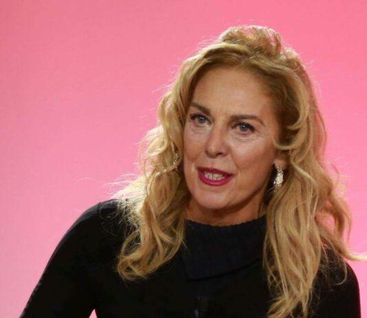 A tu per tu con Antonella Grippo, la femme fatale del giornalismo temuta dall’establishment, dai suoi cani da guardia e dagli ubriachi di Politicamente Corretto