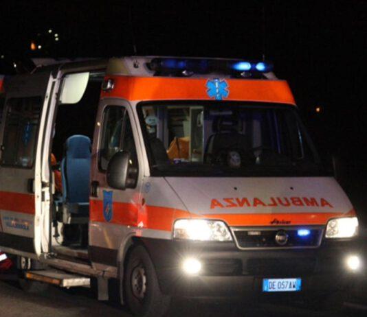 Imbocca autostrada contromano, anziano travolto da camion