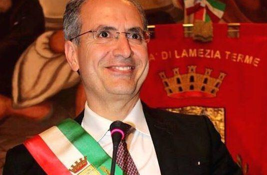 Sindaco di Lamezia inizia sciopero fame