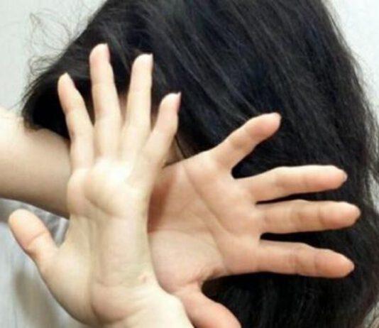 Nipote e sorella violentate e picchiate, arrestato 40enne