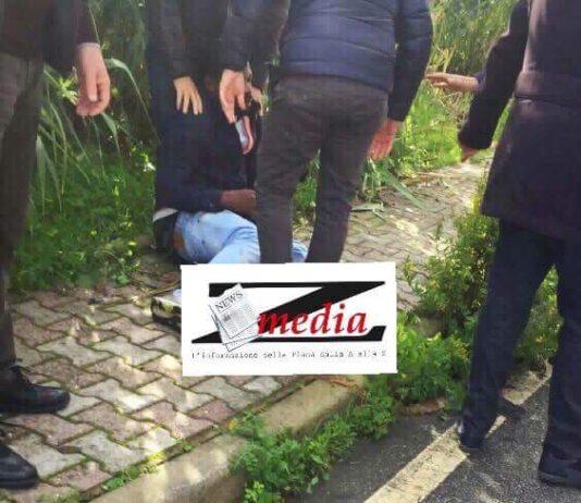 Segnalazione, Straniero tenta approccio sessuale con ragazzina, bloccato dai passanti
