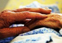 Doppia tragedia, vede moglie morire e muore d’infarto