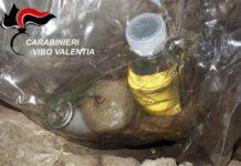 Nicotera- Bomba artigianale trovata in negozio, due arresti