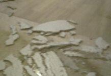 Crollo pannelli in scuola