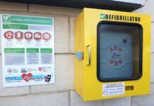 Rosarno, collocati tre defibrillatori per le vie della città