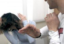 Picchia moglie davanti figlio minore, arrestato 41enne