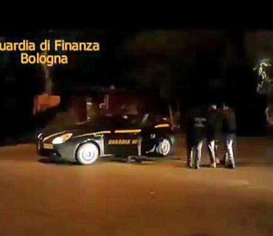 Ndrangheta, estorsione ai familiari di un pentito. Arrestati affiliati al clan Bellocco, i dettagli