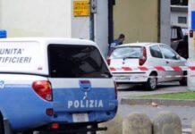 Ordigno artigianale fuori scuola