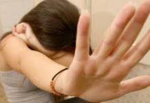 Padre abusa sessualmente della figlia 13enne, arrestato