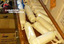 Botti illegali in magazzino vicino casa