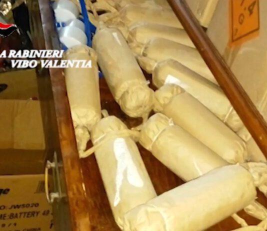 Botti illegali in magazzino vicino casa