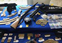 Arsenale scoperto in seminterrato- Kalashnikov, pistola mitragliatrice fucili e pistole