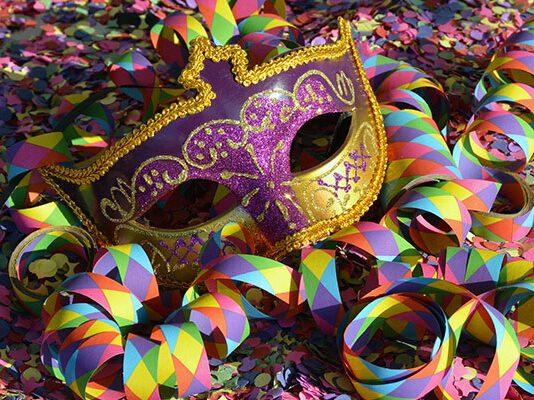 Cinquefrondi, domenica 11 e martedì 13 Gran Carnevale