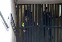 Caporale dei Bersaglieri di Cosenza si suicida in metro a Roma