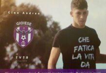 Lacrime e commozione durante la partita Gioiese-Villese in ricordo di Andrea