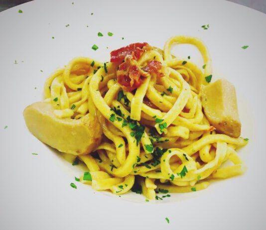 Le Ricette di Susanna- Tagliolini integrali alla chitarra con culatello e porcini