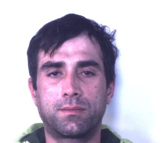 Un arresto per tentato furto su autovettura