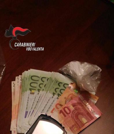 Sgominata banda di spacciatori