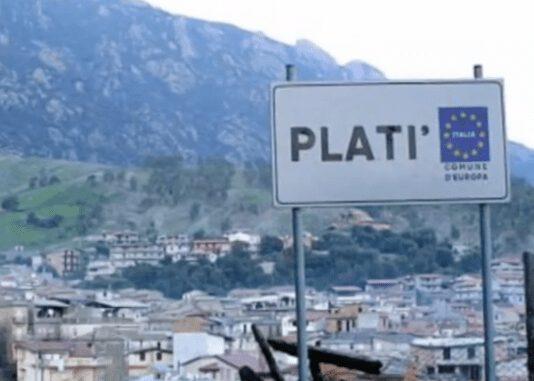 Sciolti consigli comunali di Limbadi e Platì per mafia