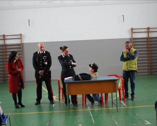 I Carabinieri del Reparto Biodiversità di Reggio Calabria incontrano gli studenti di Palmi