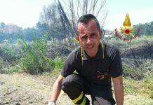 Cuccioli di cane salvati da incendio