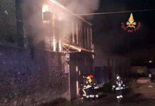 Incendio in pub, trovati due cadaveri semi carbonizzati